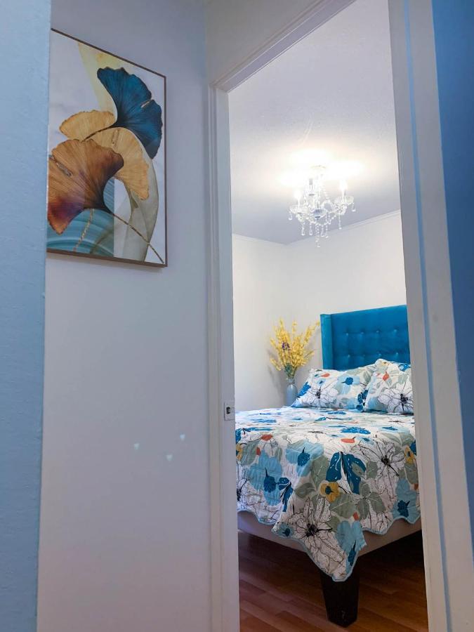 Apartamento Depto Metro Santa Ana 6 *