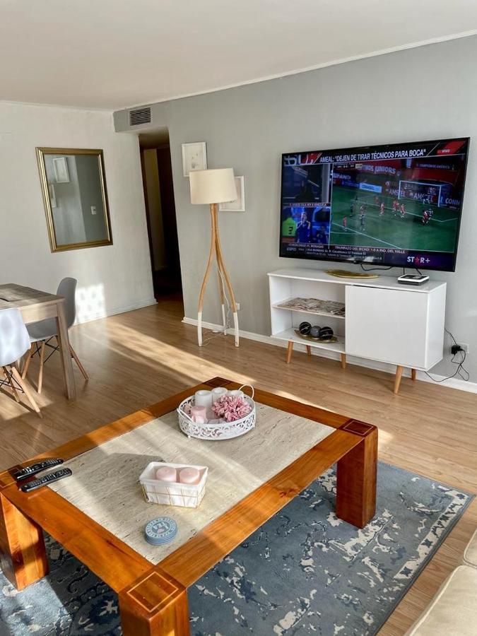 Las Condes, Lado Parque Arauco, 7 Pax.estupendo Apartamento
