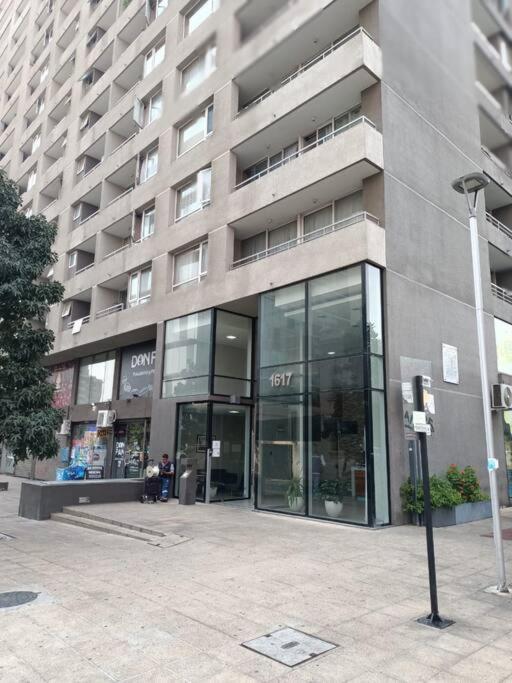 Apart Moneda Departamentos Amoblados Centrico *