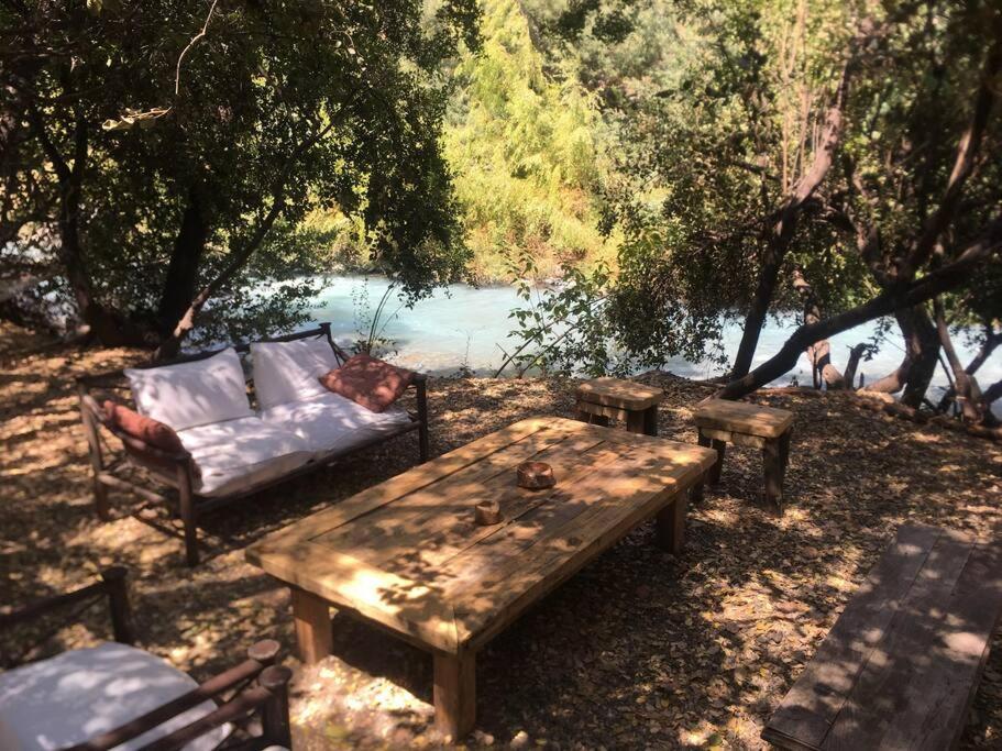 Сasa de vacaciones Casa De Piedra Entre Bosque Y Rio