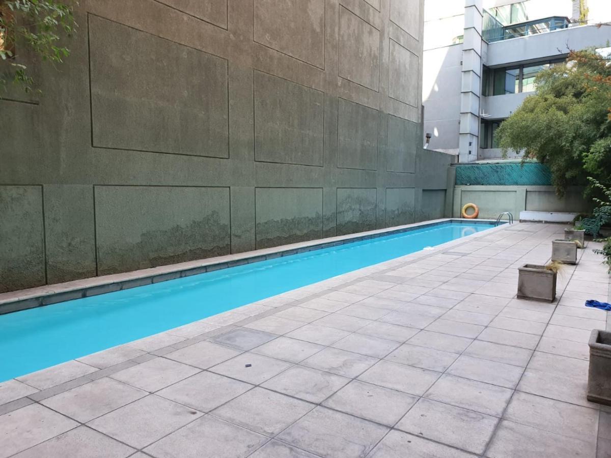 Apartamento Departamento Con Excelente Ubicacion Cerca Metro Los Leones Santiago de Chile