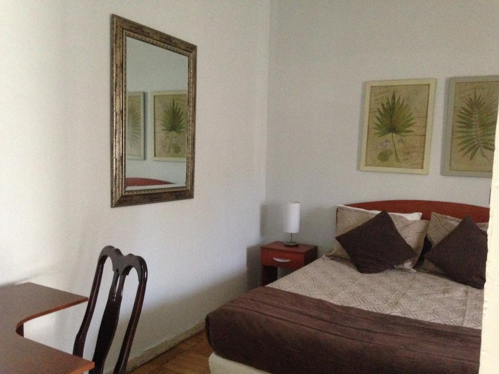 Residencial Universitaria Hotel Santiago