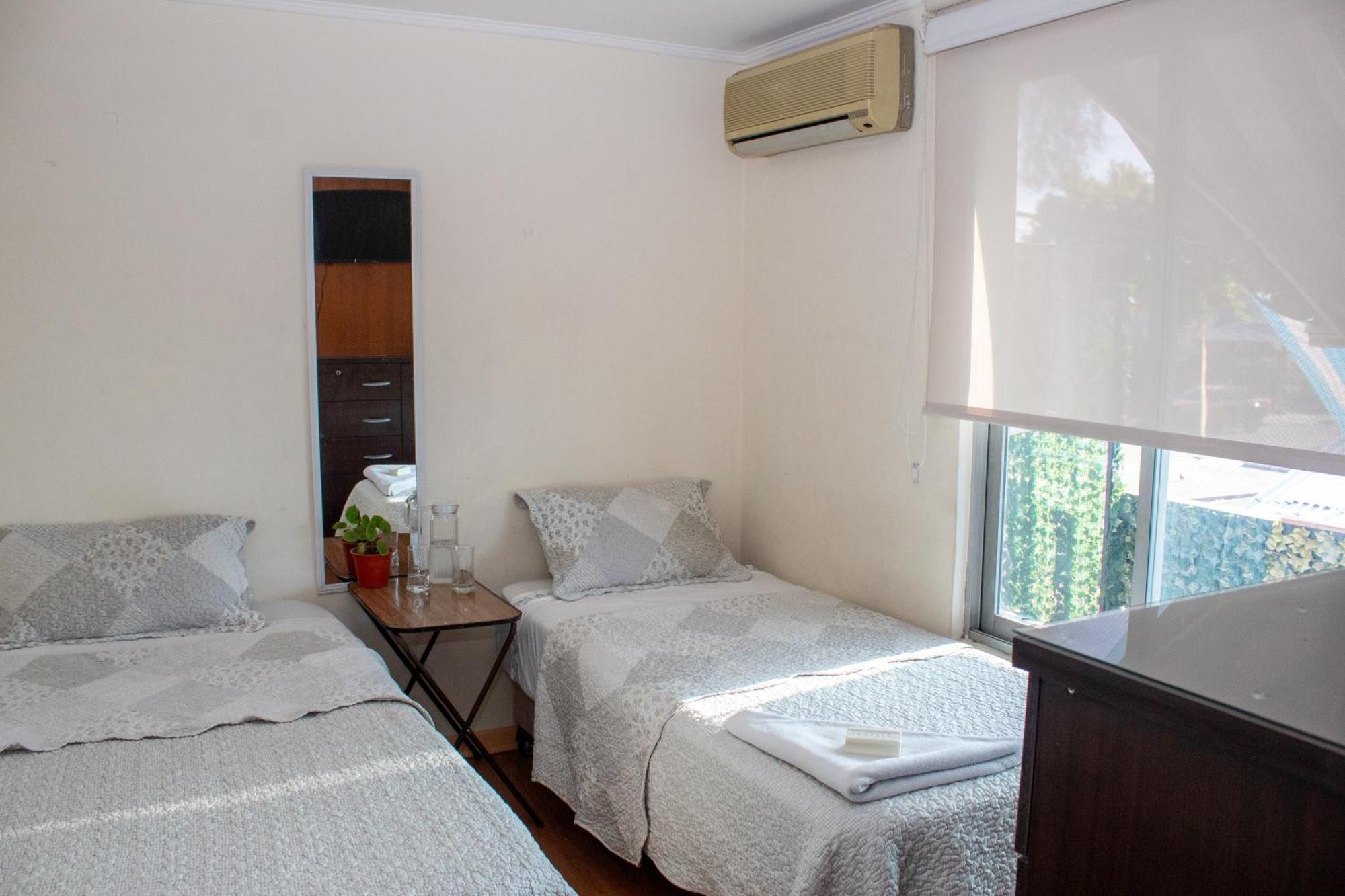 Hostal Chez Humbert *