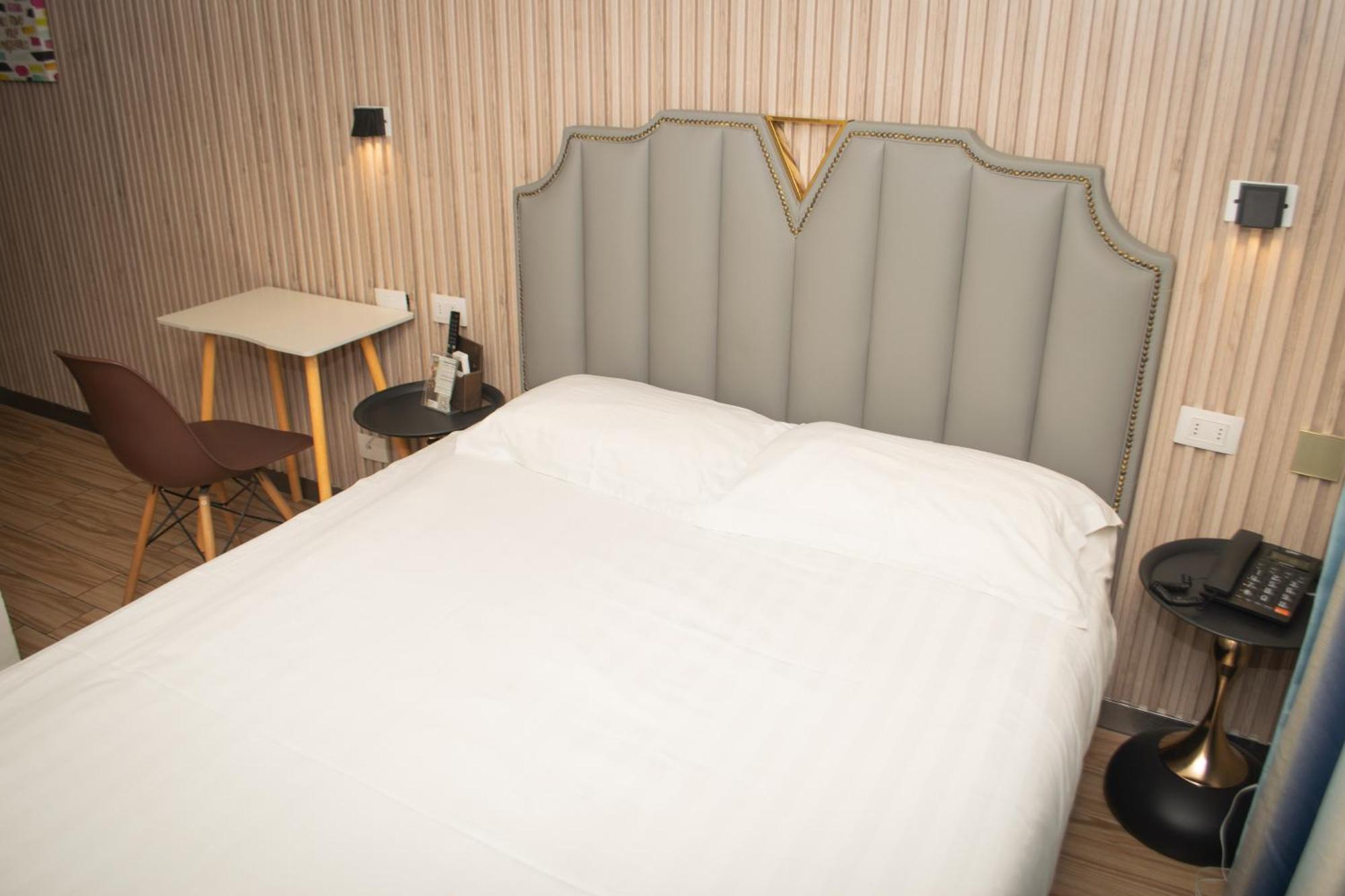 Boutique Holitel 3* Santiago