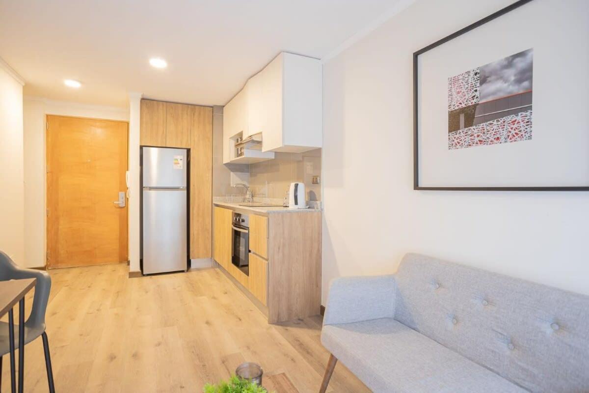 Explora Desde Este Apartamento Con Estilo * Santiago de Chile