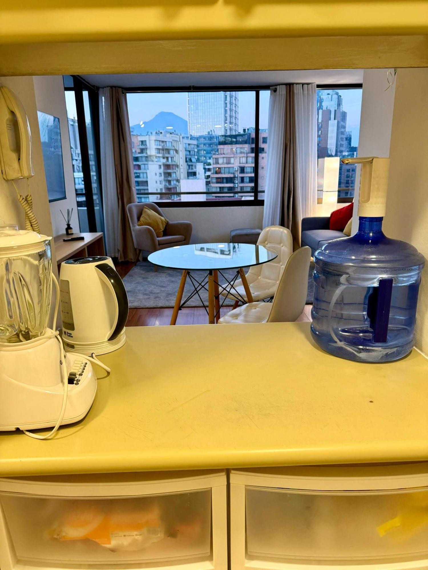 Apartamento Andar 14 Localizacao Em Condes Chile Confortavel Santiago de Chile