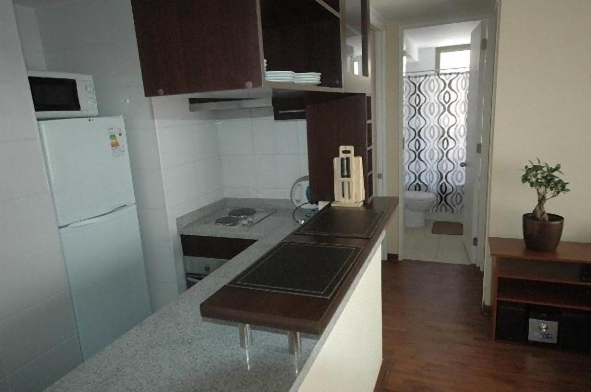 Personal Aparts Bellas Artes Apartahotel