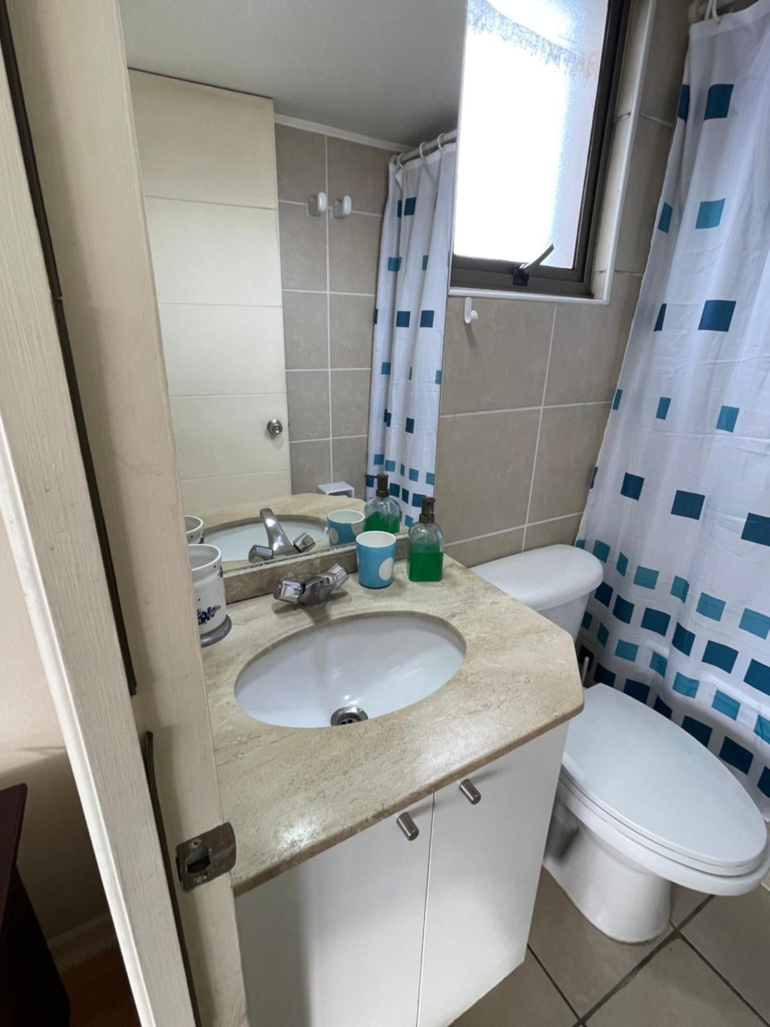 Departamento En Cercano A Aeropuerto Y Metro Apartamento *
