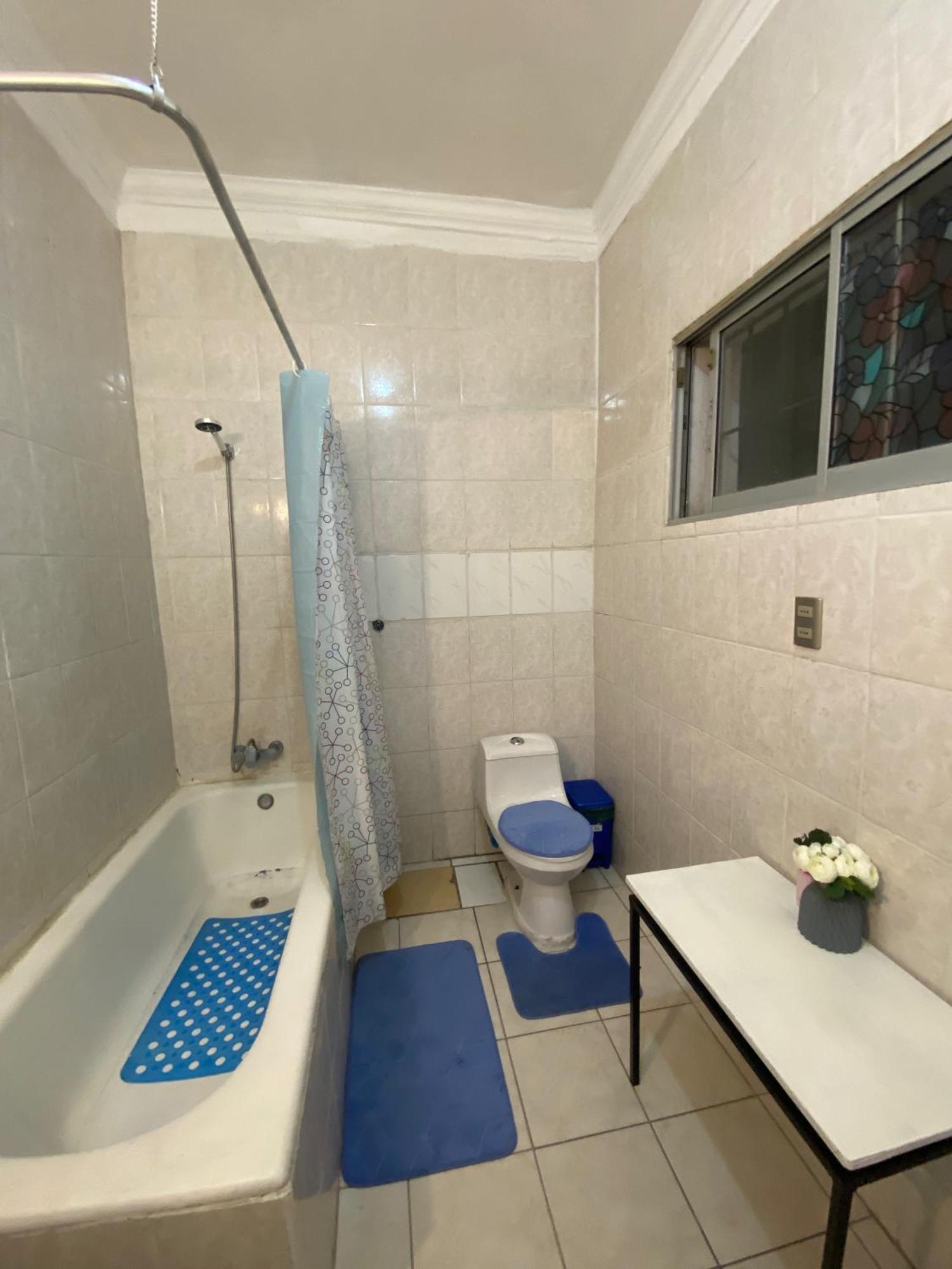 Casa de hóspedes 2 Con Bano Compartido En Providencia Casa