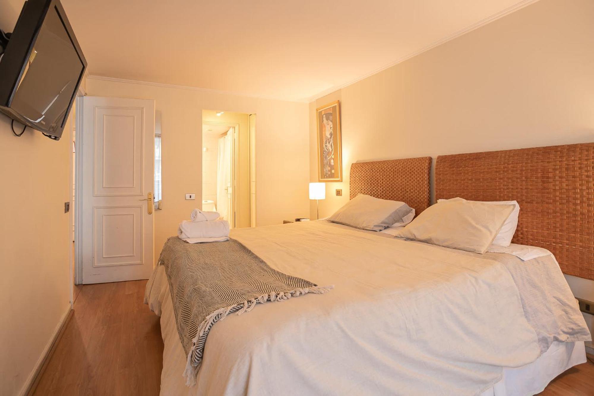 El Relax En Condes Te Espera Depto 1d1b