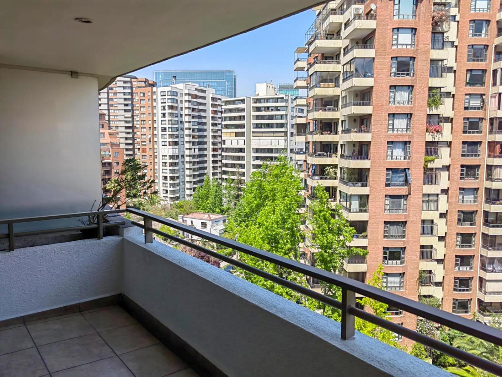 Barrio El Golf Con Piscina Aparthotel Santiago