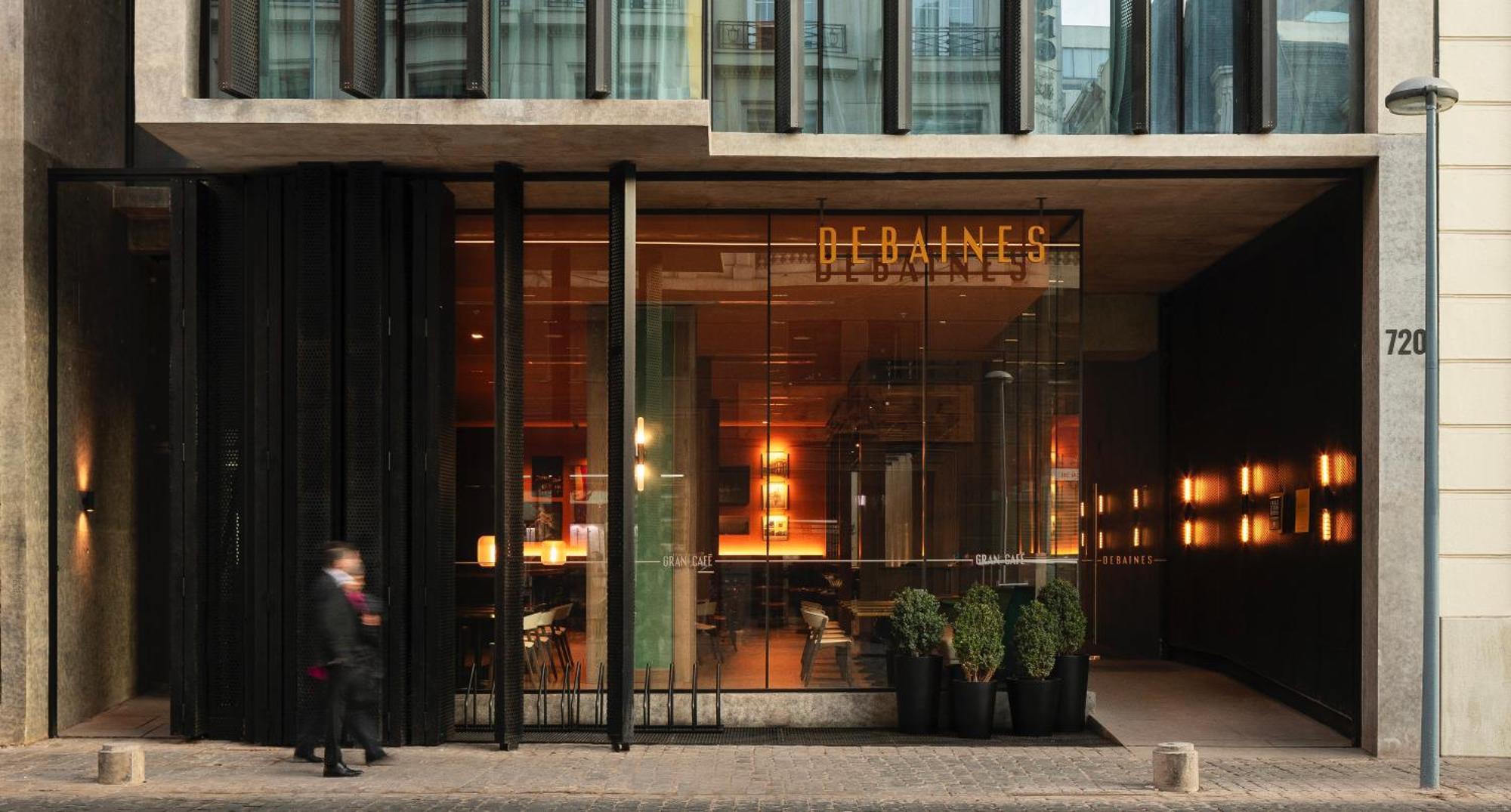 Hotel Debaines