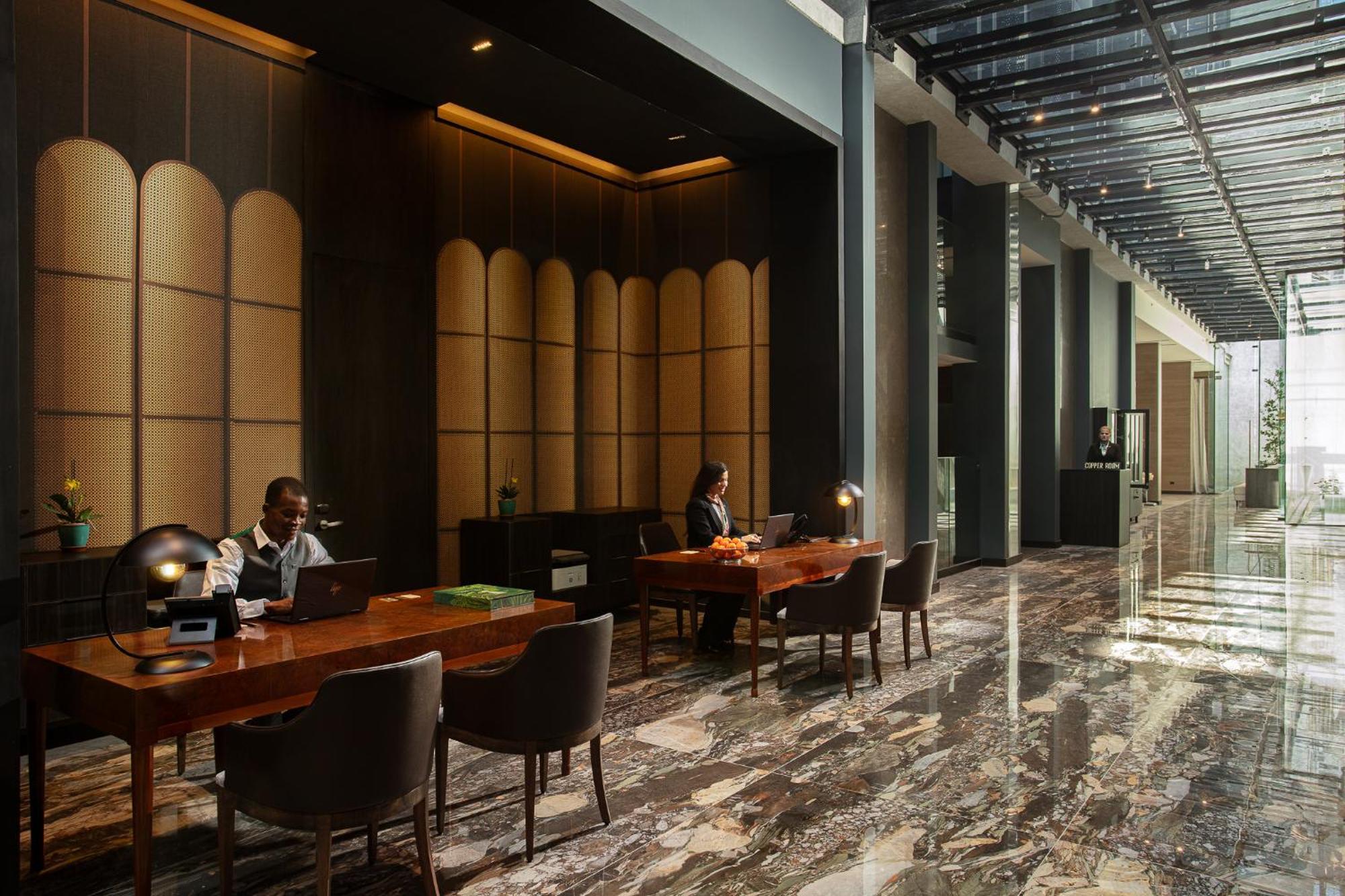 Debaines Hotel