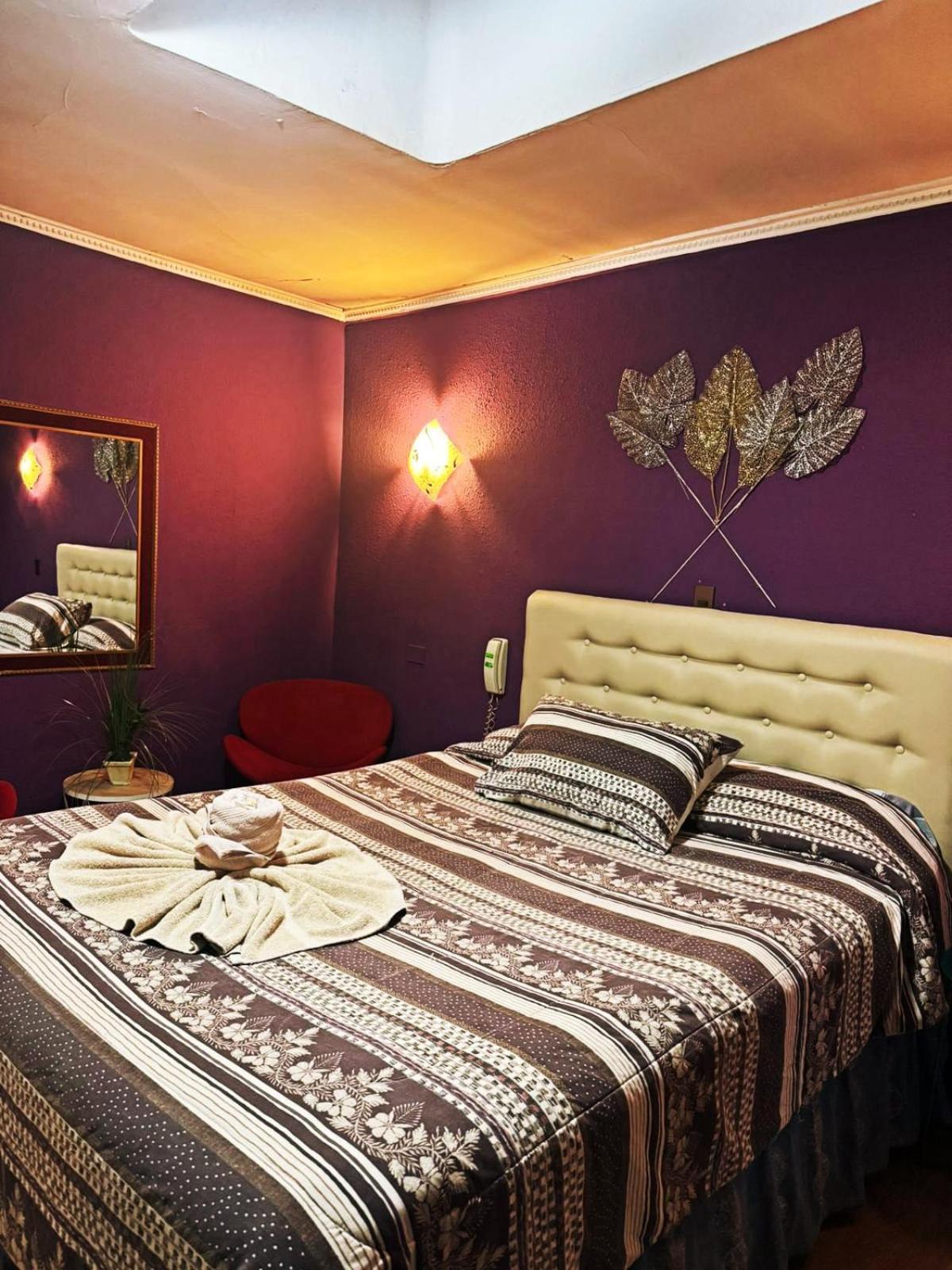 Hotel do amor Toesca, Cercano A Movistar Arena Santiago