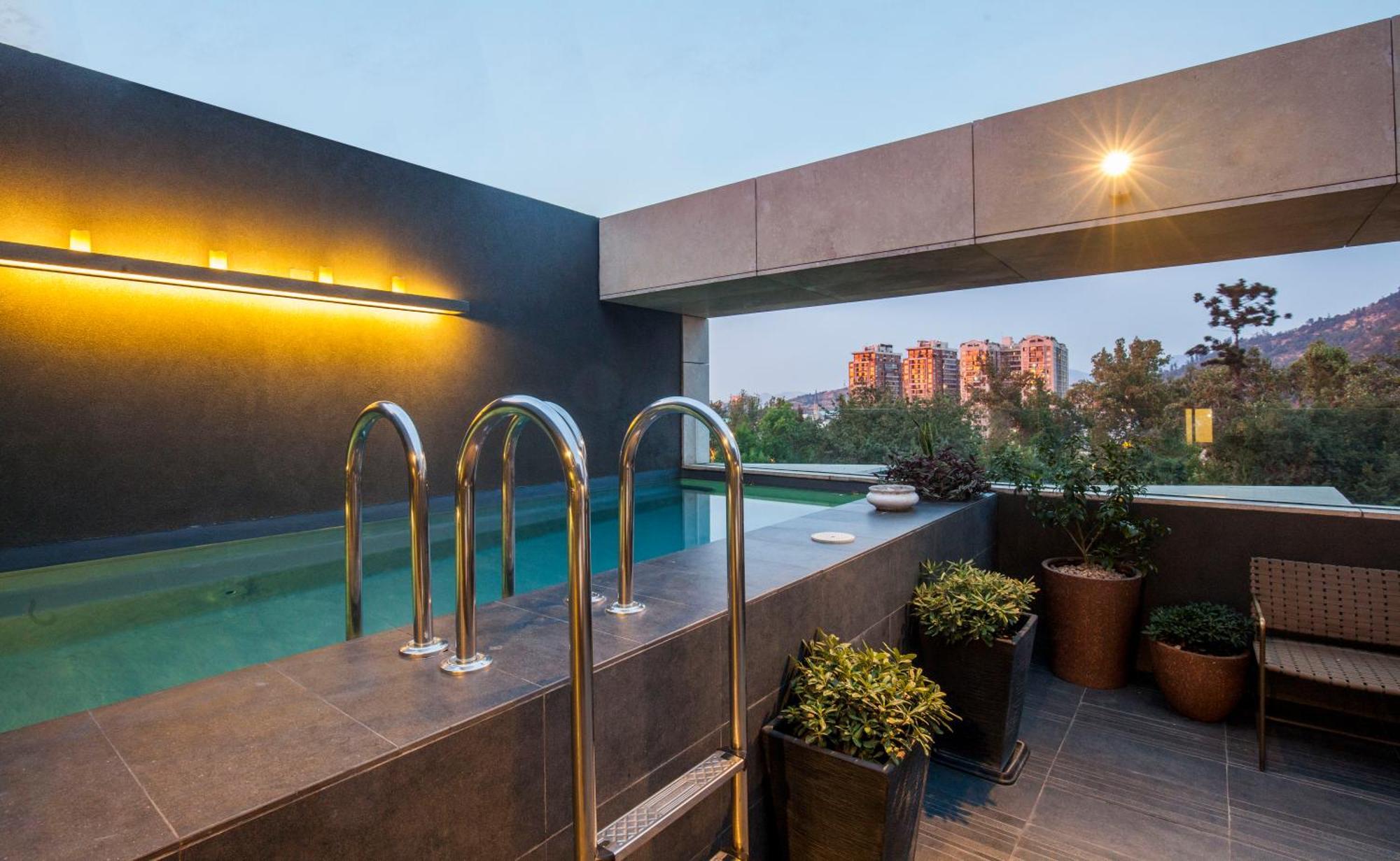 Ismael Hotel Santiago