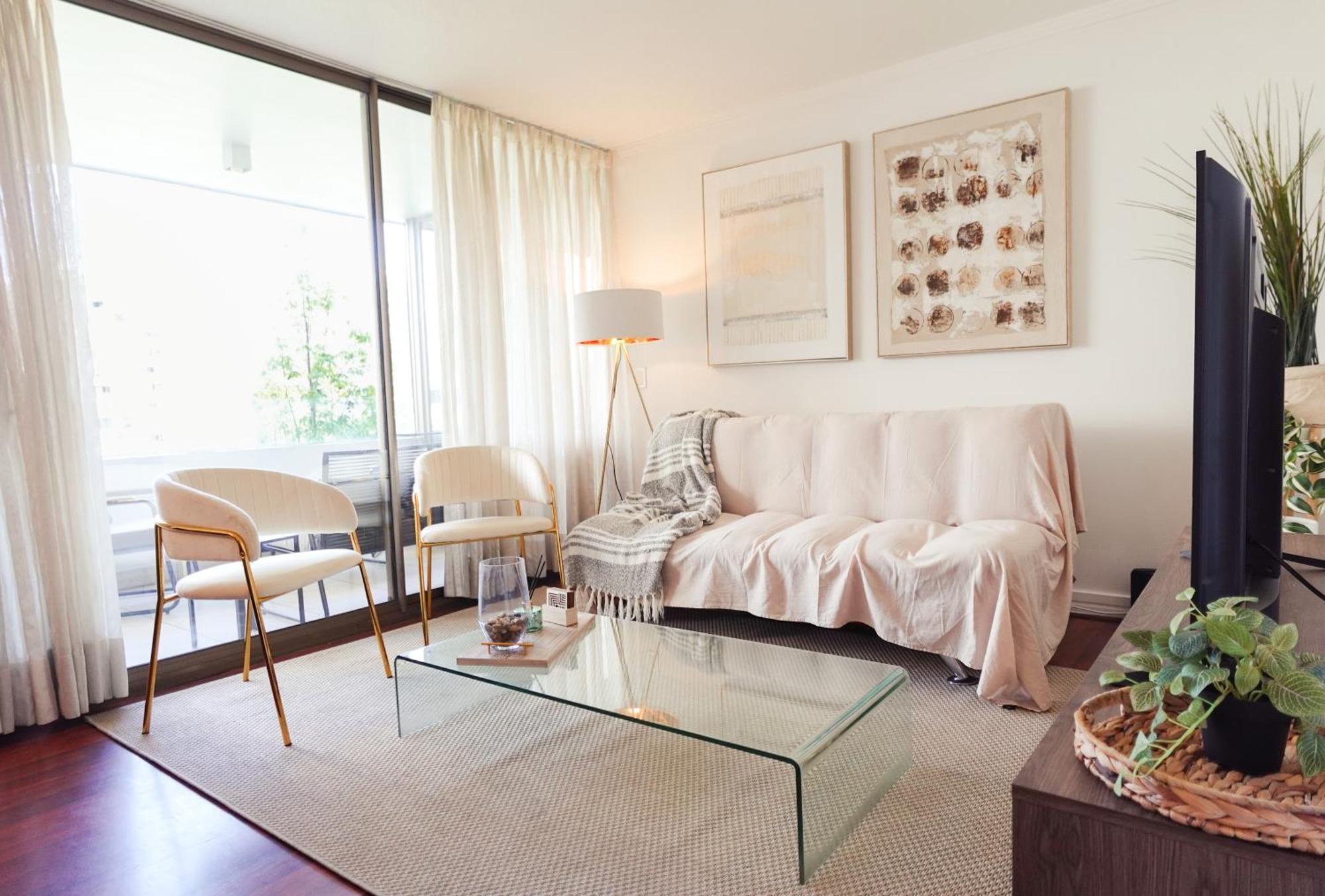 Departamento A Pasos Del Parque Arauco Condes Apartamento *