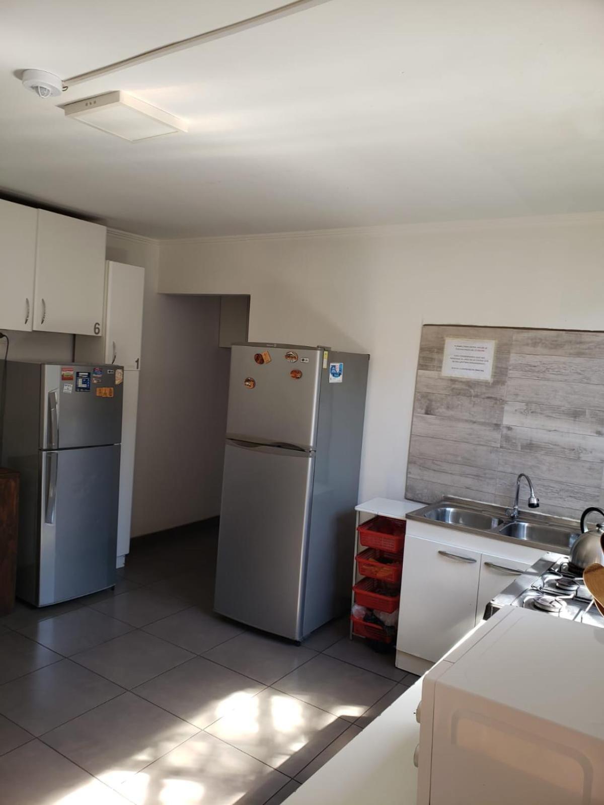 Guest house Aerohostal