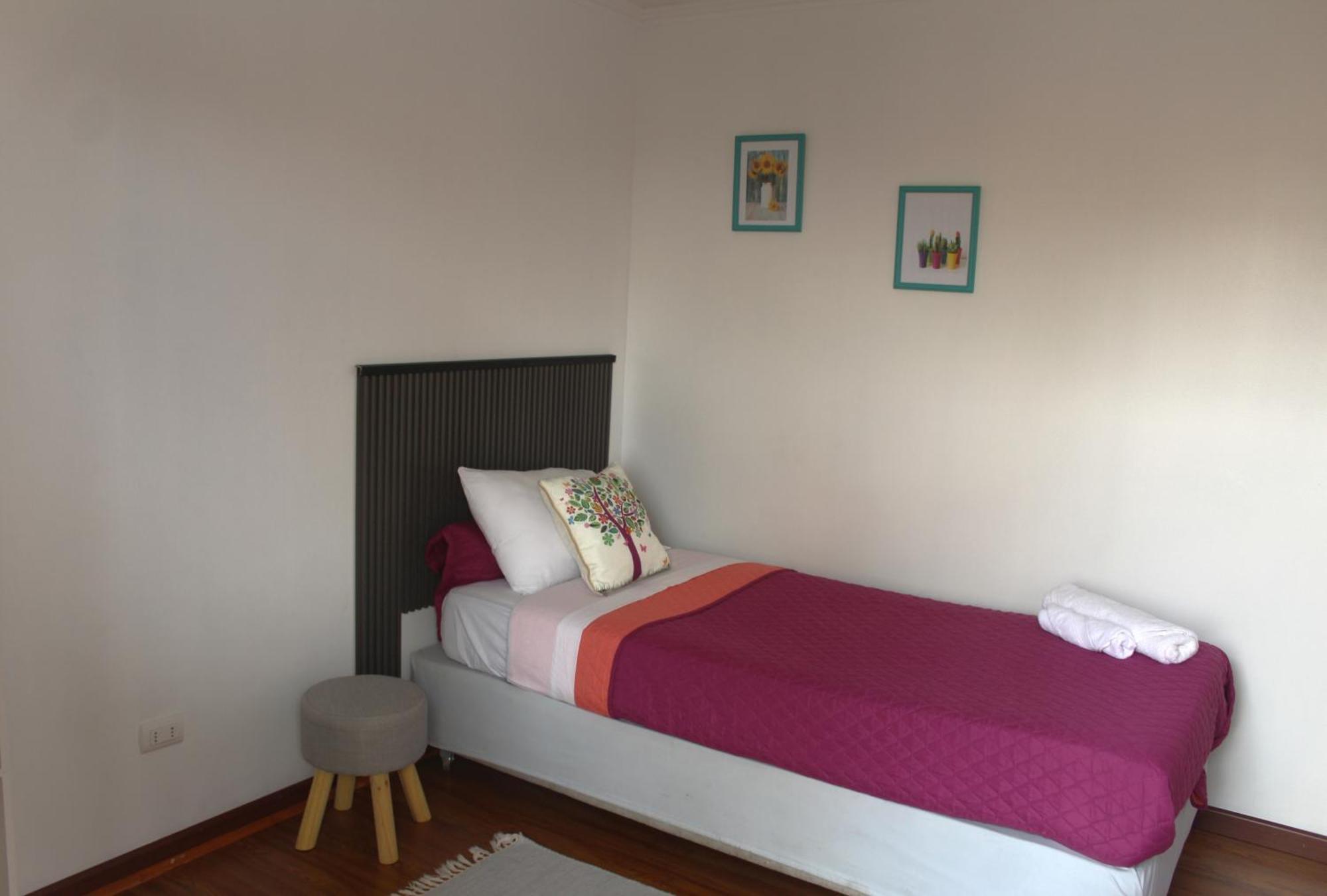 Guest house Aerohostal Santiago