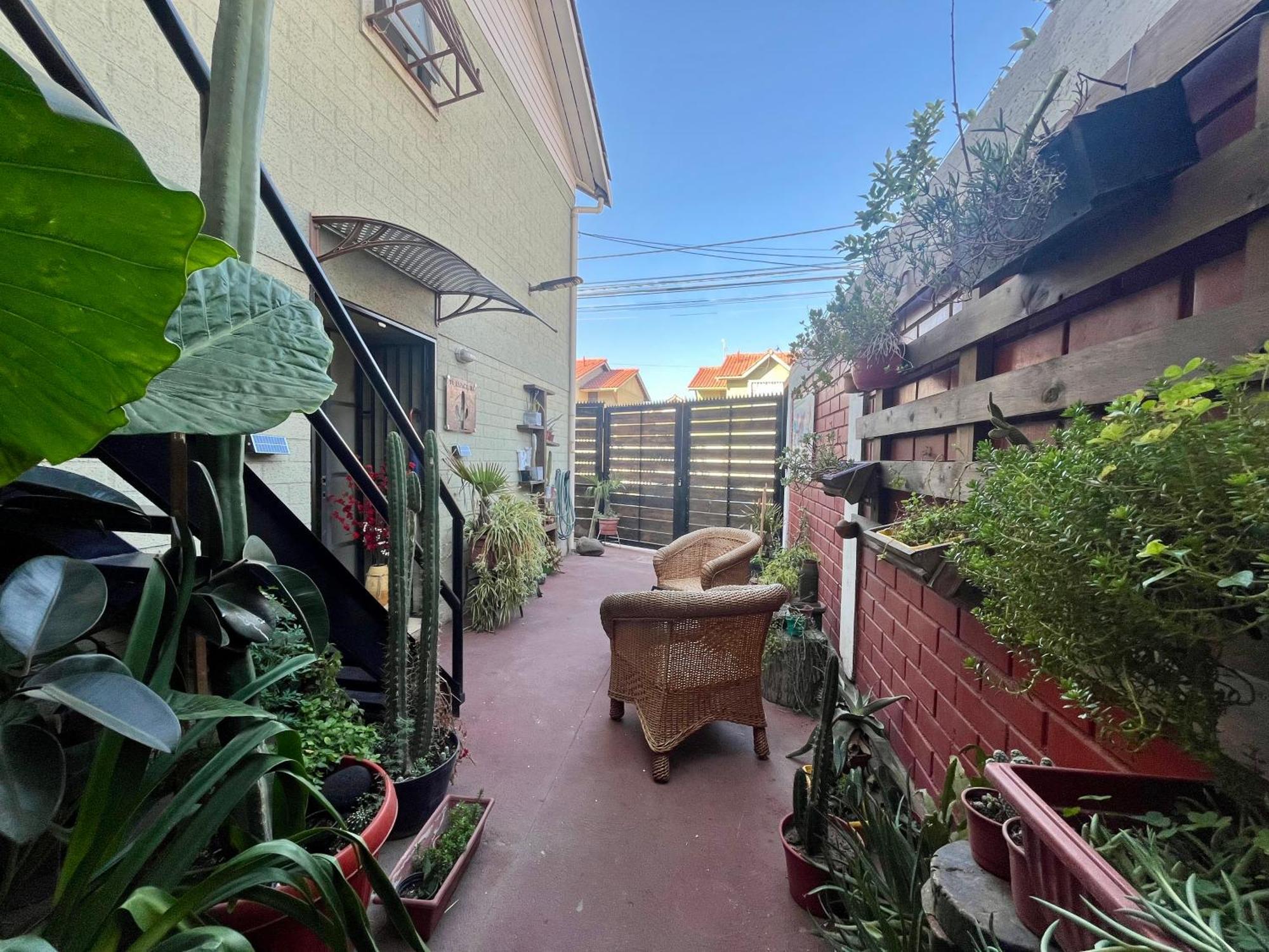 Tu Espacio Re - Casa Cerca Del Aeropuerto Habitación en casa particular *