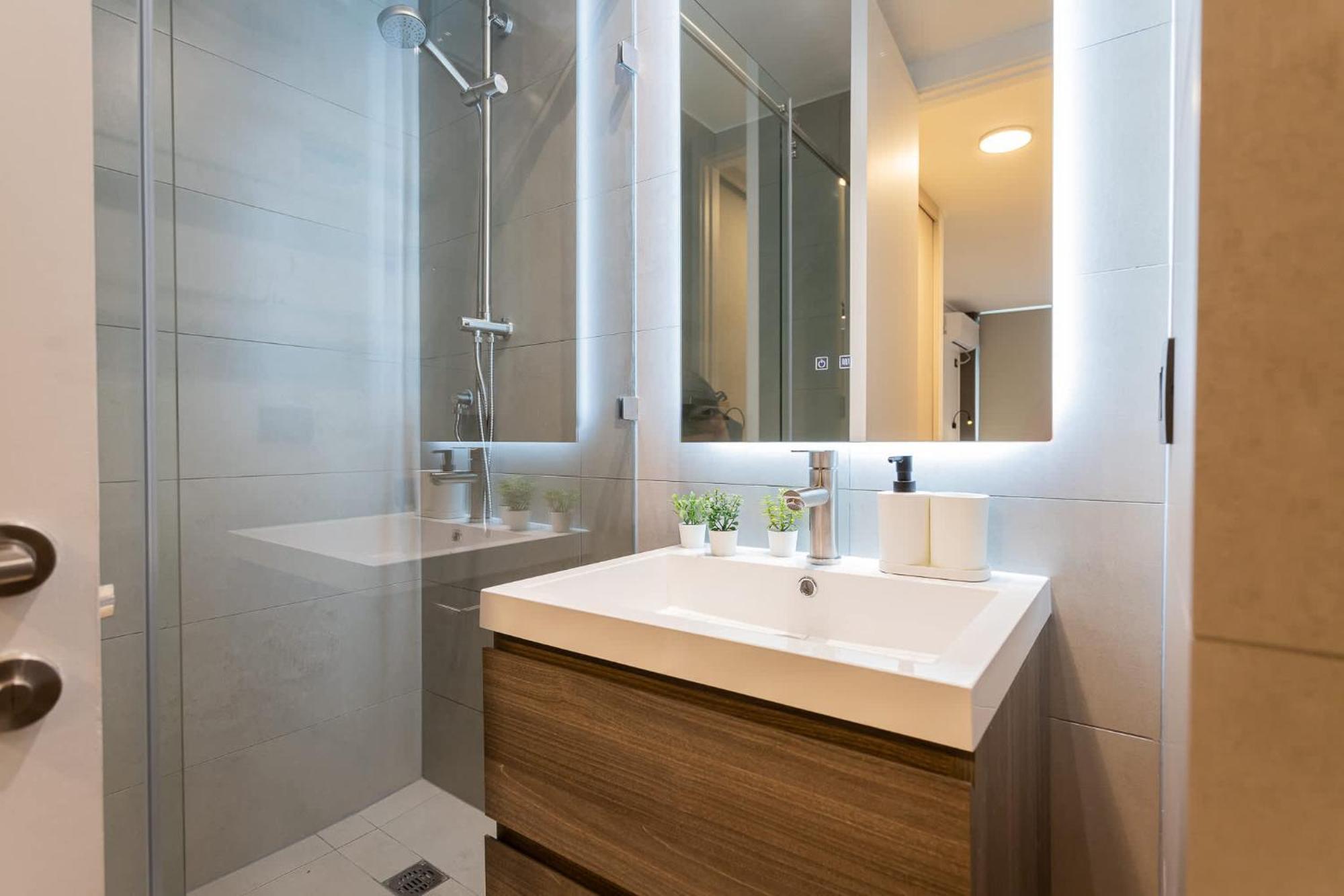 Condes Hideaway Modern 2br 5 Guests Apartamento *