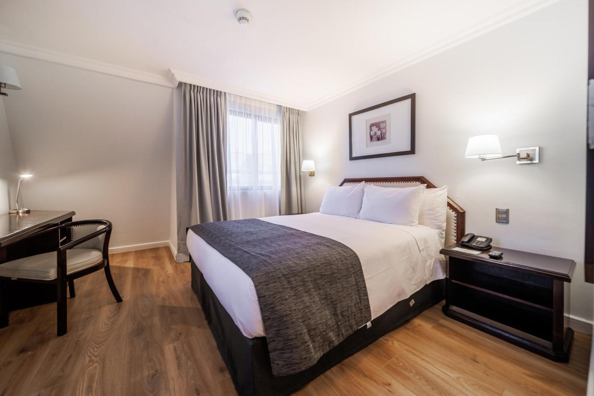 Hotel Wyndham Garden Kennedy Santiago de Chile