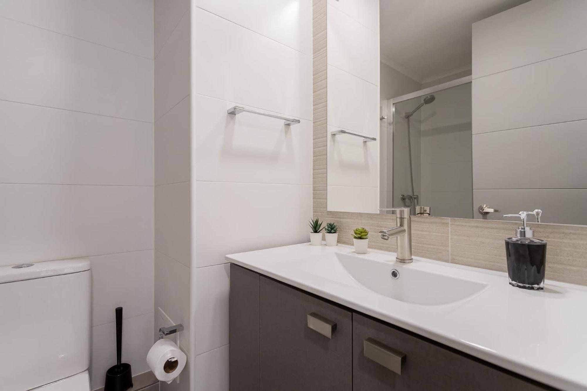 Apartamento Explore Providencia From Our Sleek 2br *