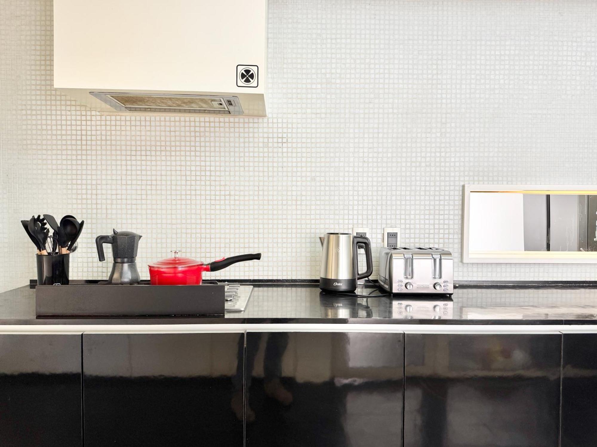 Apartamento Spacious And Elegant Neoclassical Style