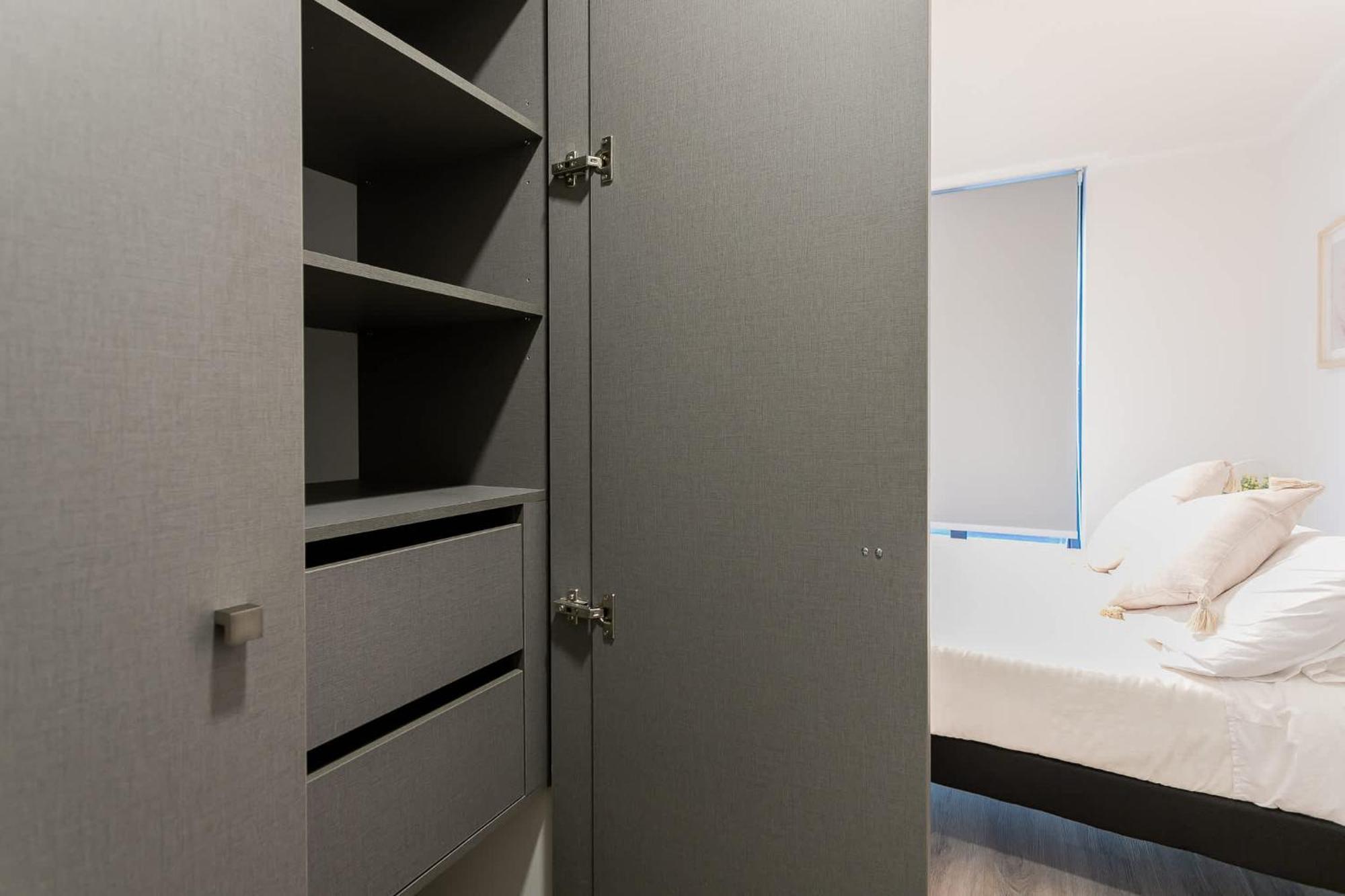 Apartamento Luminous For 5 In Ricardo Lyon Santiago