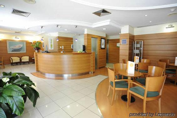 Park Plaza 3*