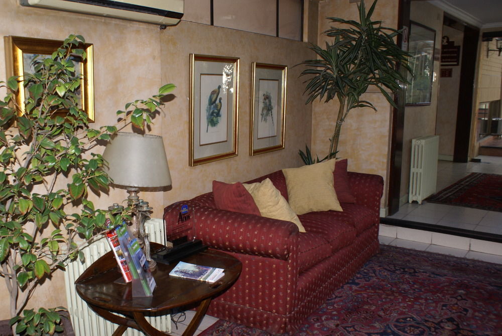 Hotel Españoles 3*