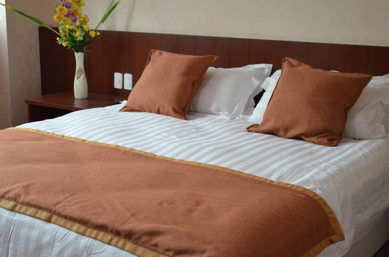 198 Hotel 3*