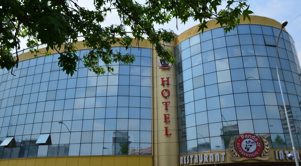 Hotel 198 3*