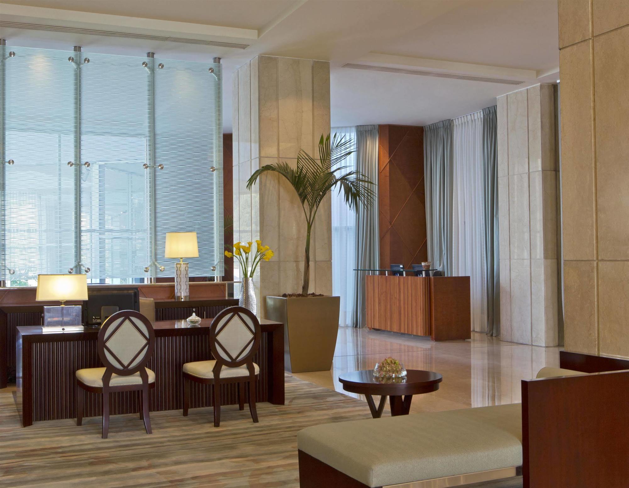 San Cristobal Tower - A Luxury Collection Hotel