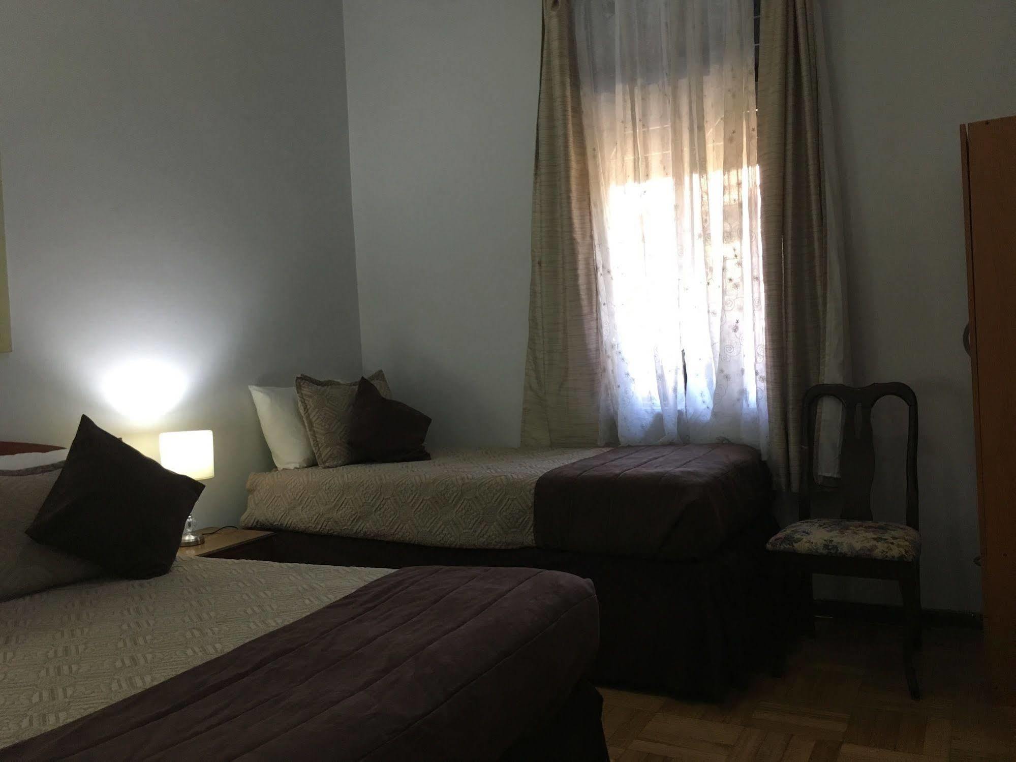 Hotel Residencial Universitaria Santiago