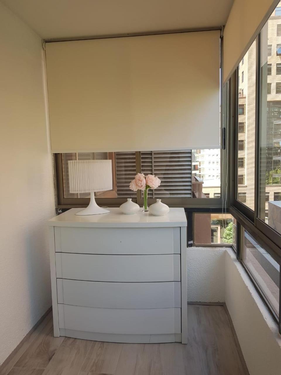Lindo Departamento A Pasos Del Centro Comercial Costanera Center Apartment *