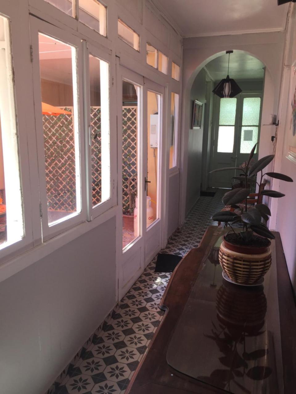 Hostal Victoria *