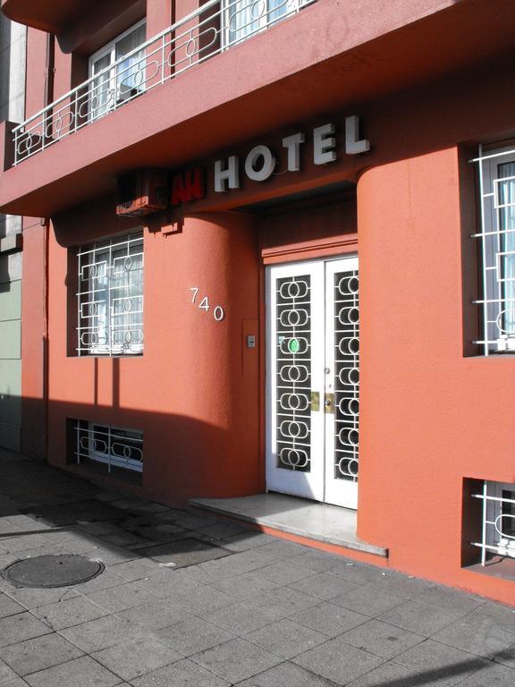 Hotel Ah