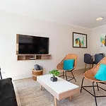 Arauco Wood - 2Br, Parking, Wifi, Mall & Pool