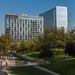 Plaza El Bosque Nueva Las Condes