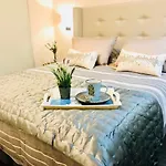 Apartamentos El Golf Las Condes