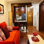 Infinity Apartments (Huérfanos y Merced)