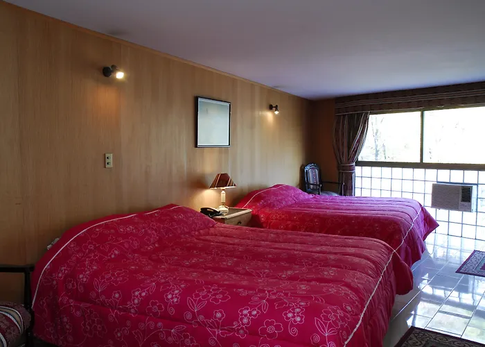 Windsor Suites Hotel