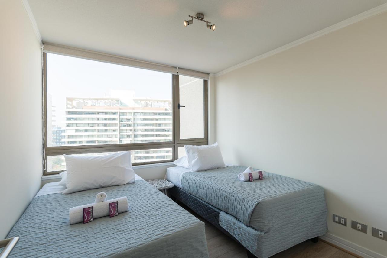 Arauco Wood - 2br, Parking, Wifi, Mall & Pool * Santiago
