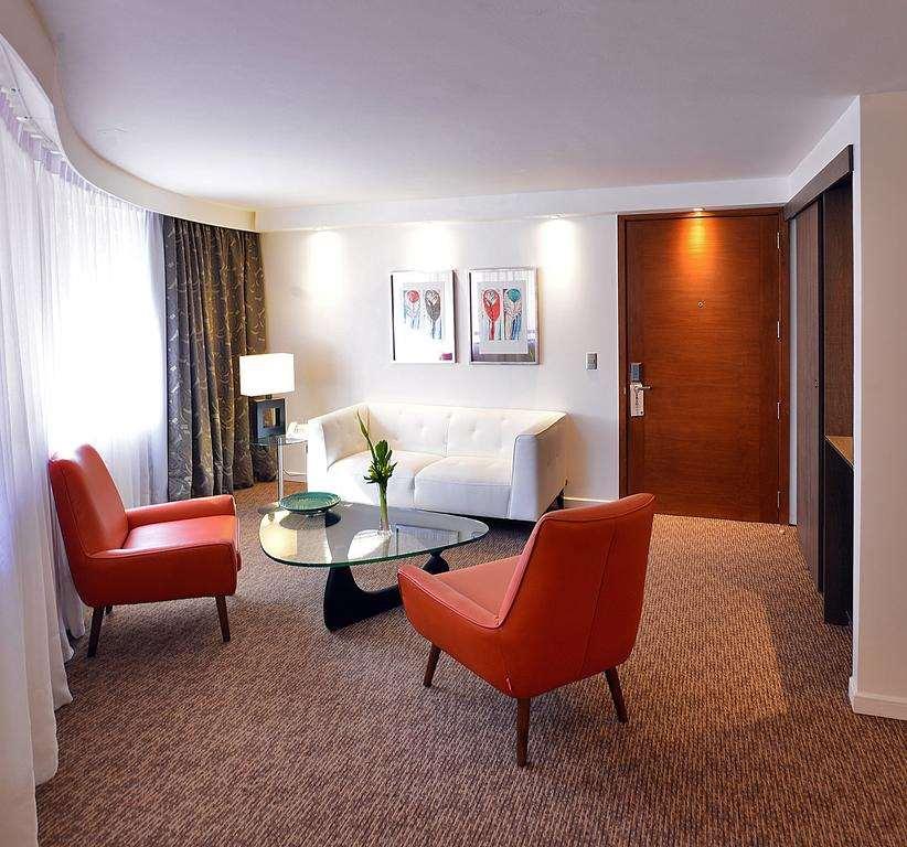 Panamericana Providencia Hotel 4*