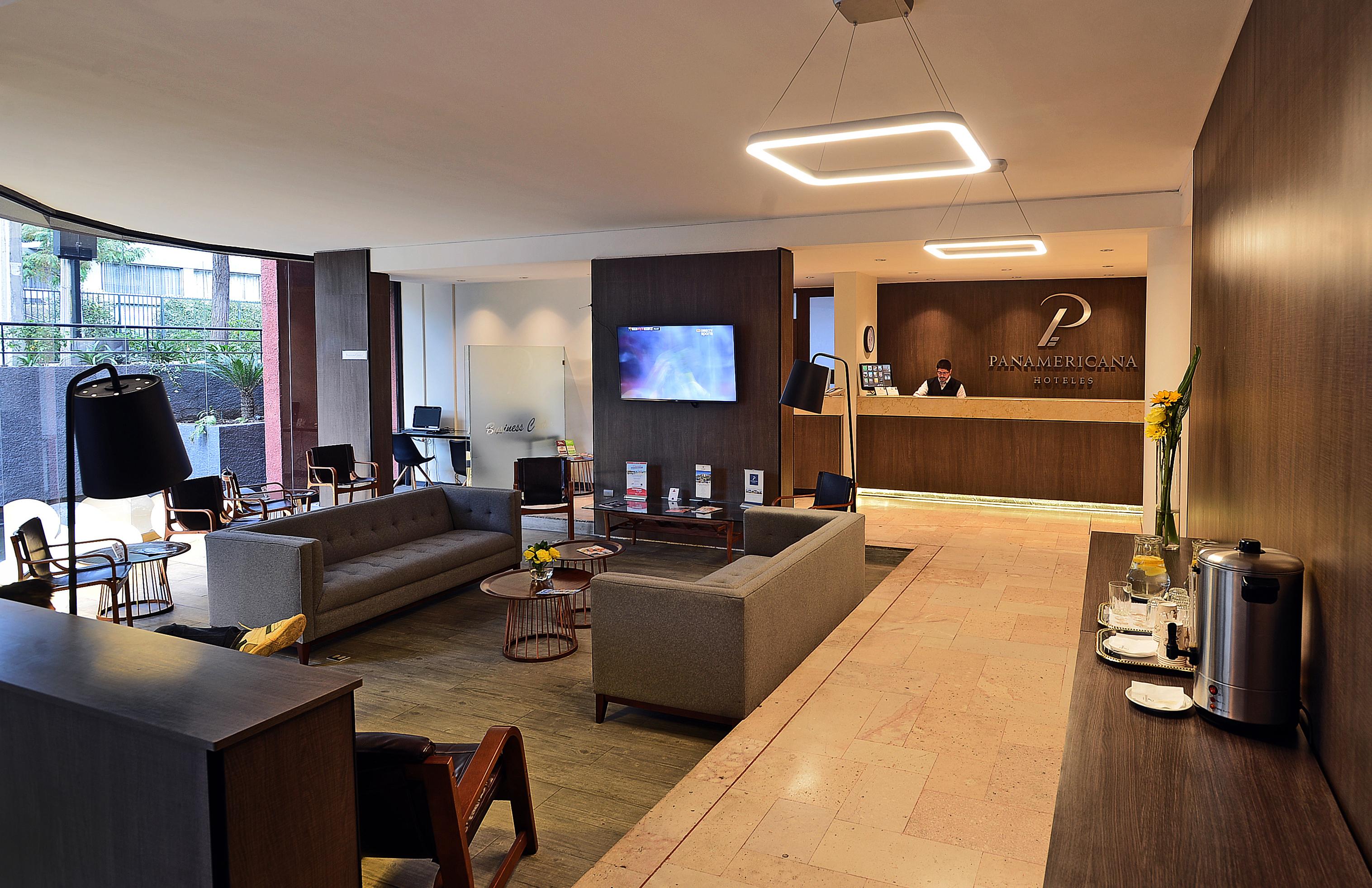 Panamericana Providencia Hotel 4*