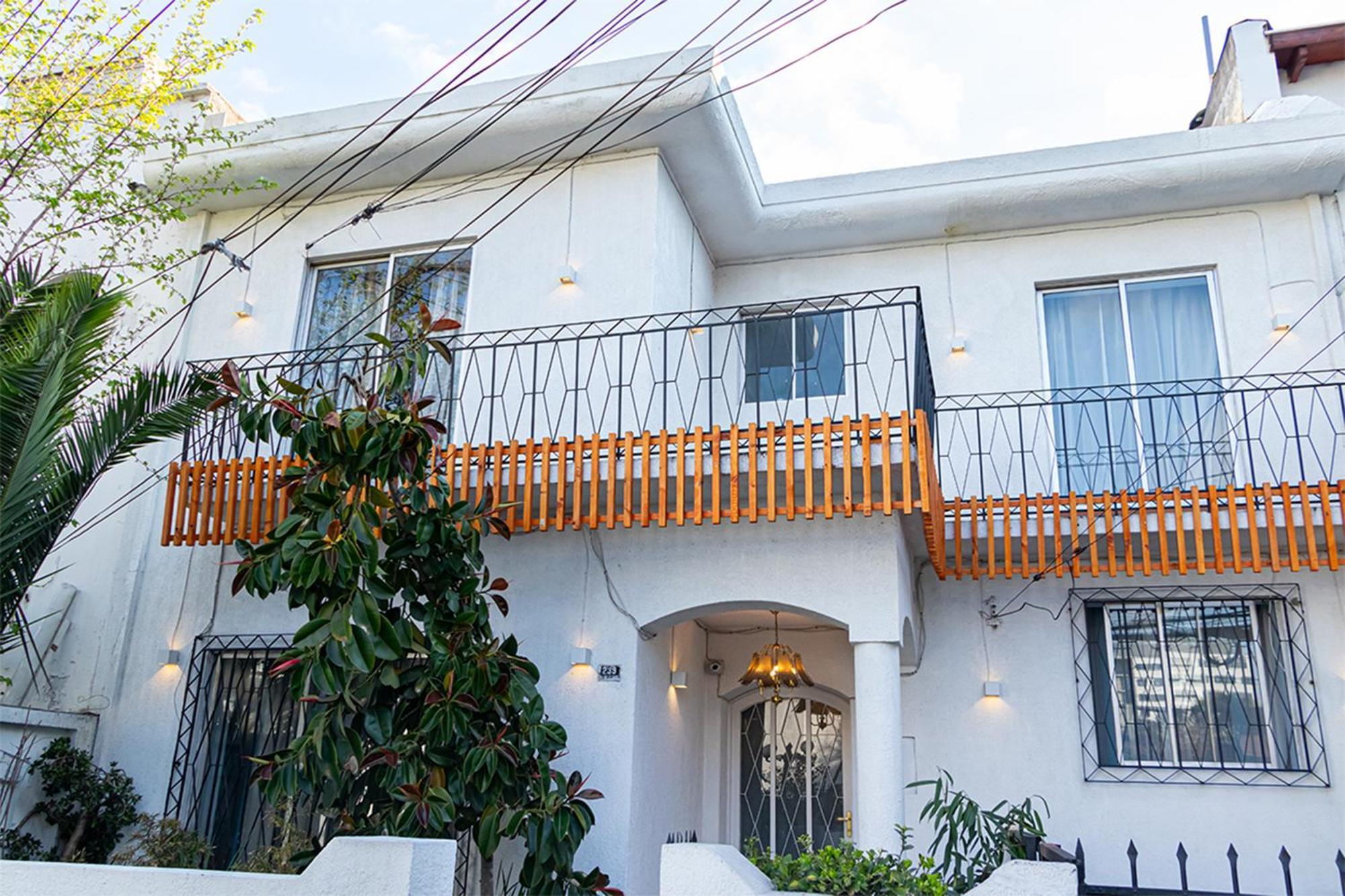 Tagle Casa Del Lado Providencia Santiago