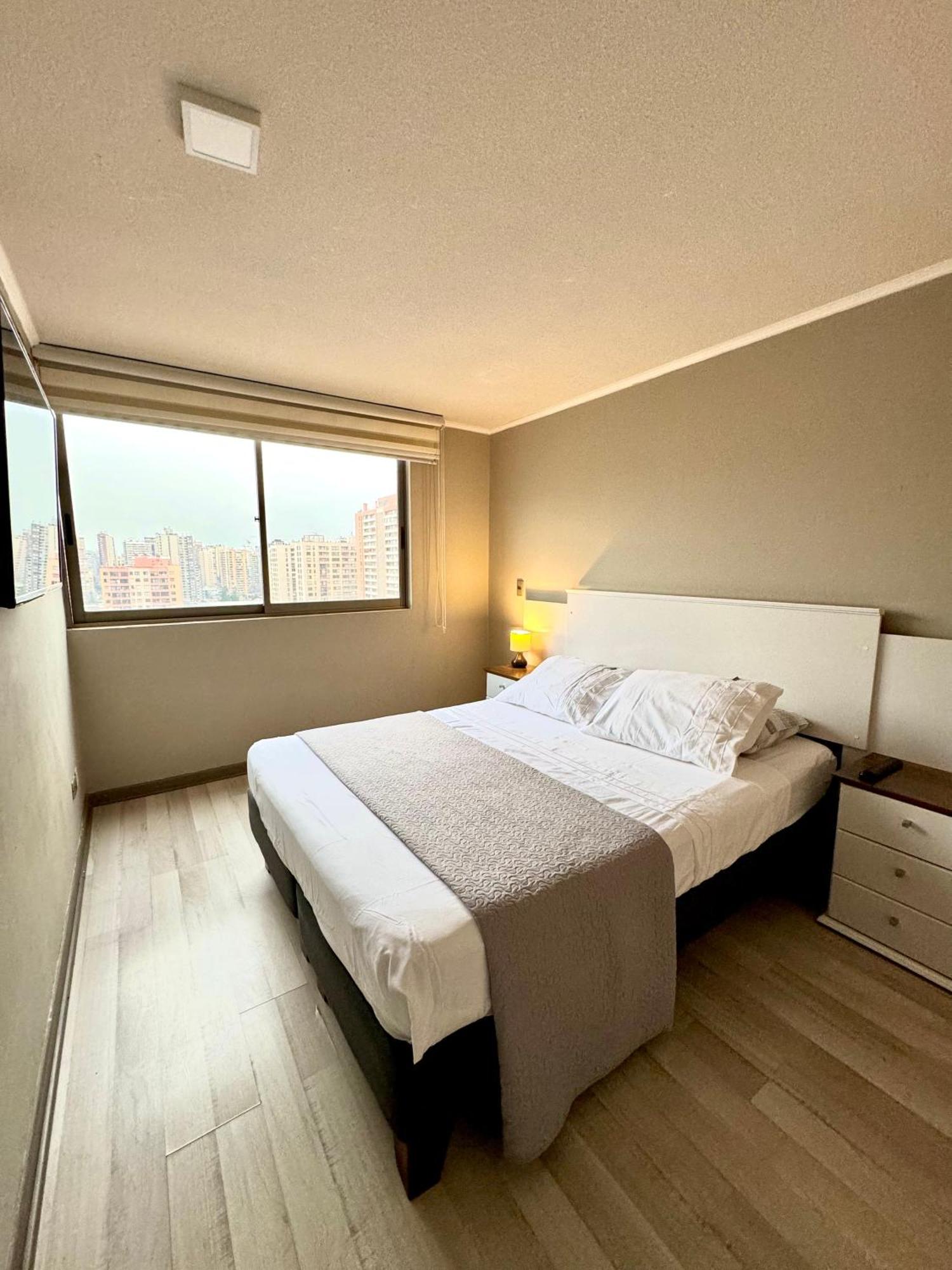 Apartamento Dep 2d Parque Almagro-byhospedate Santiago