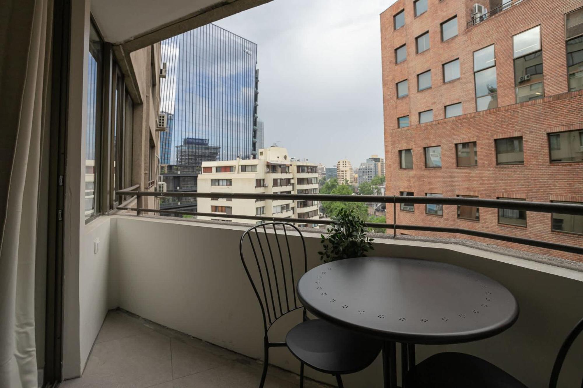 Tu Aventura Urbana 2d2b En Condes Apartamento