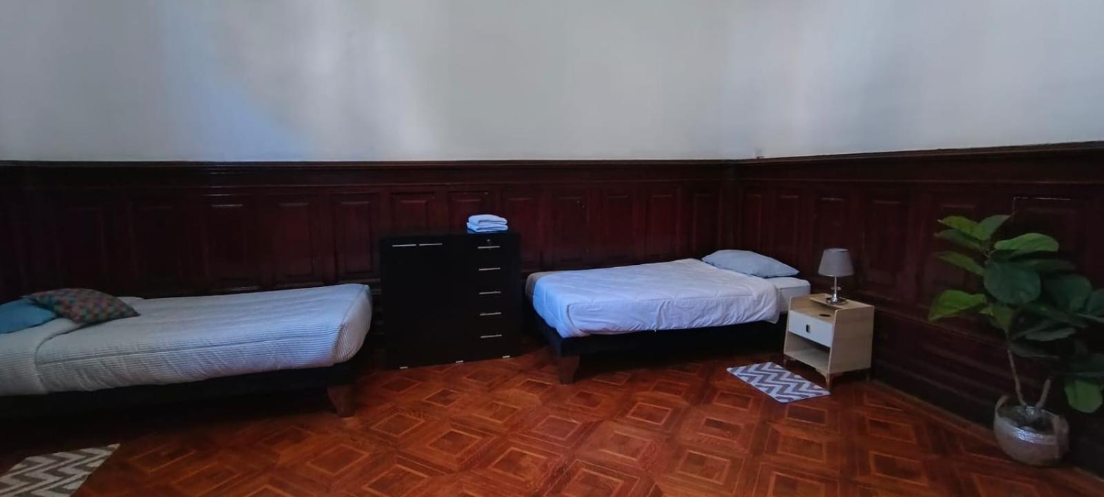 Casa Marina Huerfanos