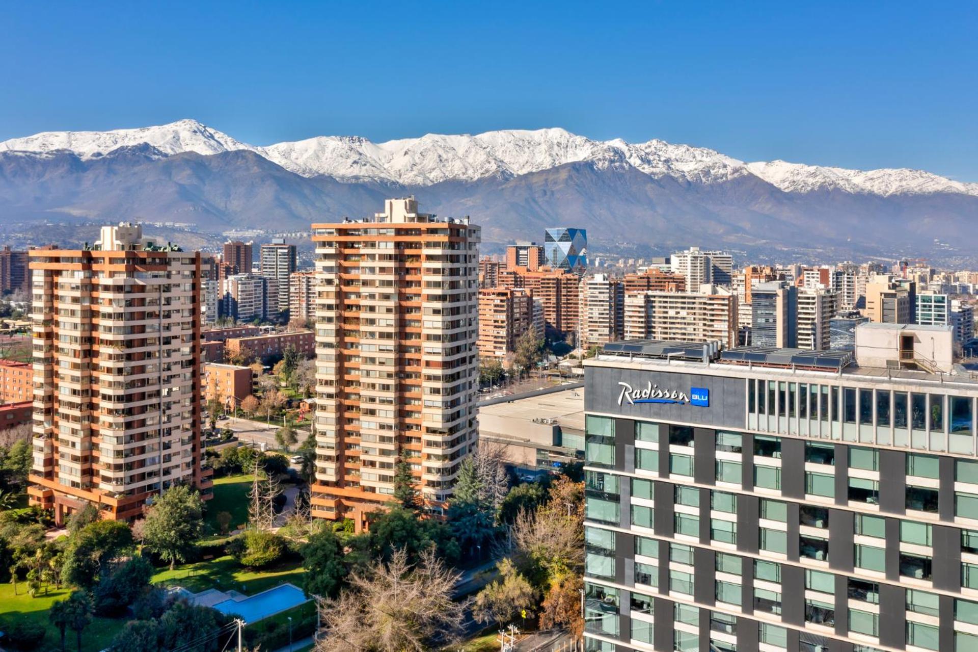 Plaza El Bosque Nueva Condes Hotel 4*